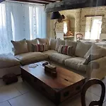 Casa de Férias Maison En Pierres Avec Jardin, 7 Km Des Plages, 6 Pers, 3 - - Fr-1-194-393 *