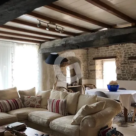 Holiday home Maison En Pierres Avec Jardin, 7 Km Des Plages, 6 Pers, 3 - - Fr-1-357-253