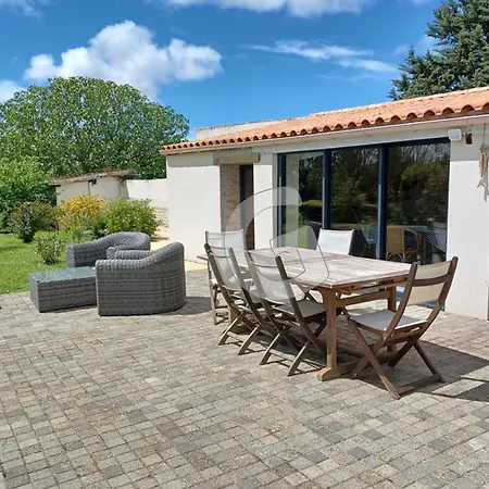 Maison En Pierres Avec Jardin, 7 Km Des Plages, 6 Pers, 3 - - Fr-1-357-253 Holiday home