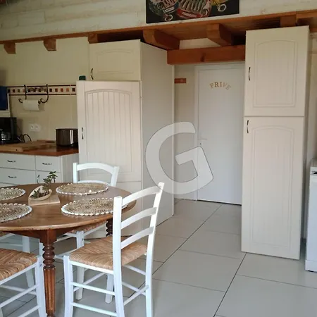 Maison En Pierres Avec Jardin, 7 Km Des Plages, 6 Pers, 3 - - Fr-1-357-253 Holiday home