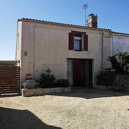 Maison En Pierres Avec Jardin, 7 Km Des Plages, 6 Pers, 3 - - Fr-1-357-253 Holiday home