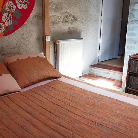 Maison En Pierres Avec Jardin, 7 Km Des Plages, 6 Pers, 3 - - Fr-1-357-253