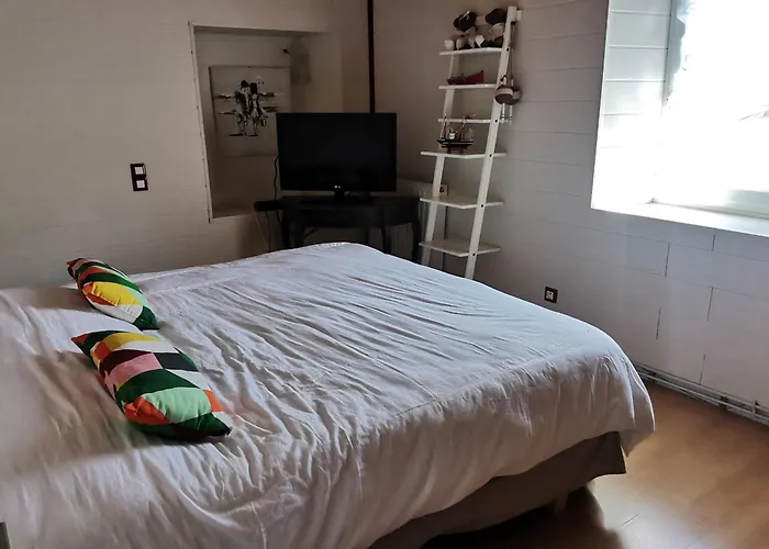 Maison En Pierres Avec Jardin, 7 Km Des Plages, 6 Pers, 3 - - Fr-1-194-393 בית נופש Le Bernard