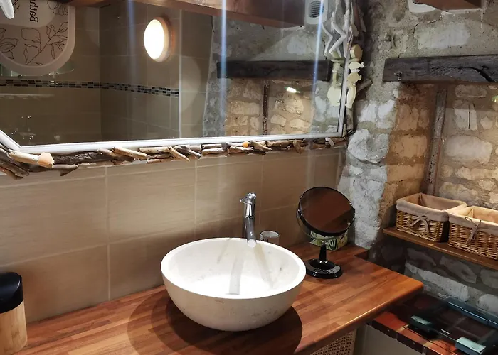 בית נופש Maison En Pierres Avec Jardin, 7 Km Des Plages, 6 Pers, 3 - - Fr-1-194-393 *