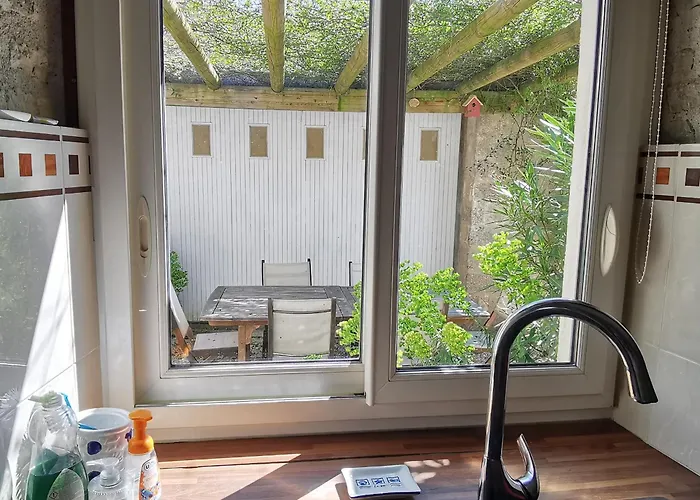 Maison En Pierres Avec Jardin, 7 Km Des Plages, 6 Pers, 3 - - Fr-1-194-393 * Le Bernard