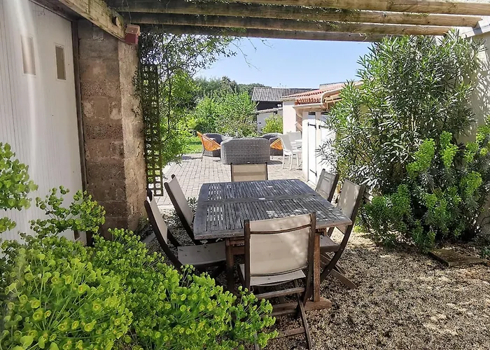 Maison En Pierres Avec Jardin, 7 Km Des Plages, 6 Pers, 3 - - Fr-1-194-393 Le Bernard